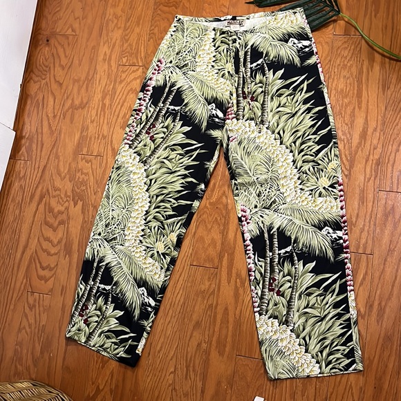 Hawaiian Print Silk Trousers / Zipper and Tie Front Closure/ Size Medium - Picture 2 of 8